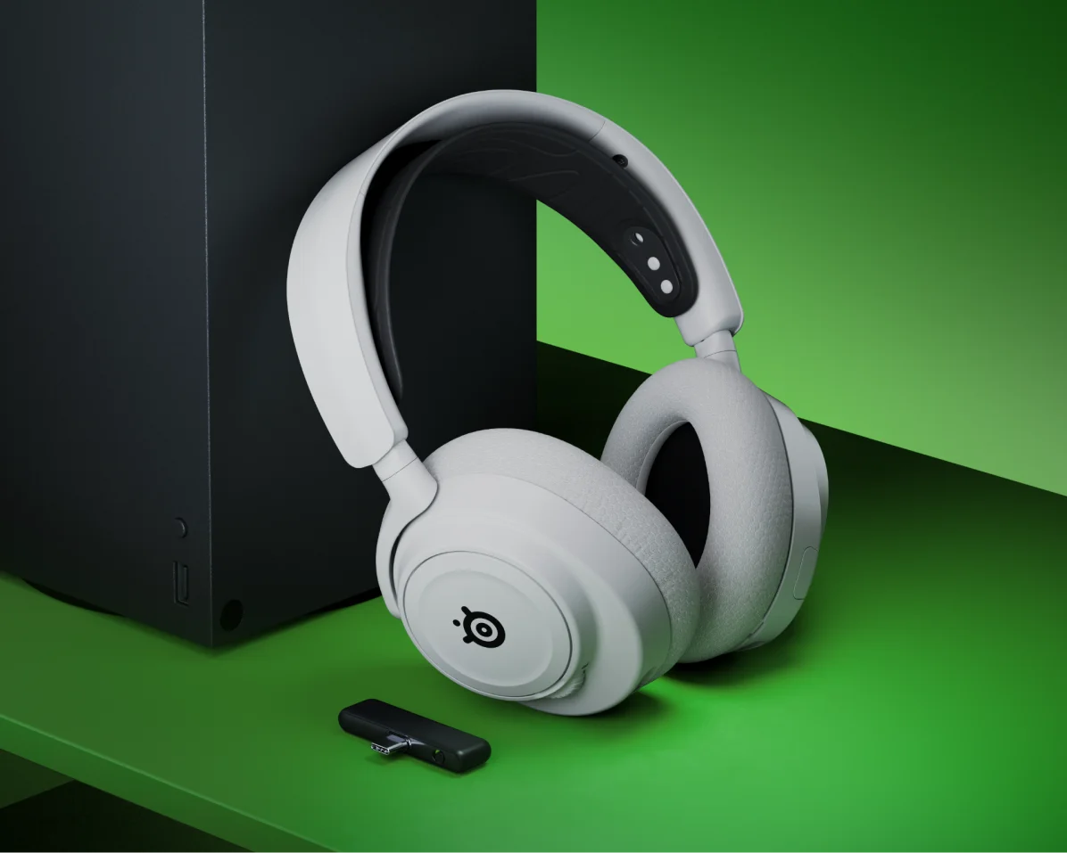 SteelSeries Arctis Nova 7X Wireless - White, image 1 of 1